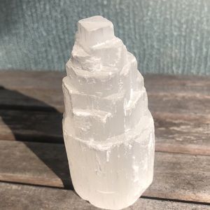 Decorative crystal